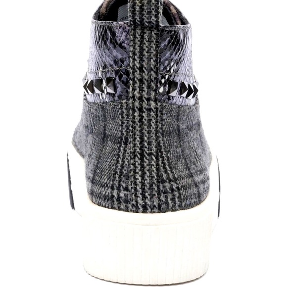 Jessica Simpson Animal Print Black & White Mix Textile Platform High Top Sneaker - Picture 2 of 8